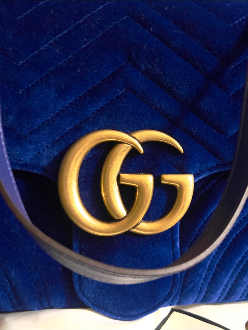 GUCCI GG Marmont Velvet Cobalt Blue Medium Shoulder Bag with duster and cards - Picture 6 of 15